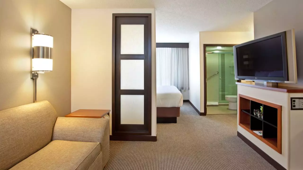 staySky I-Drive Orlando Amenities